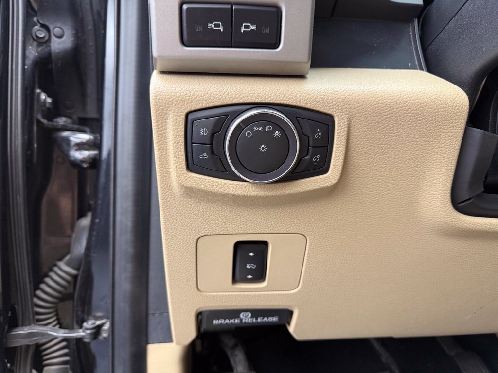 2020 Ford F-350 Super Duty Lariat - Photo 44