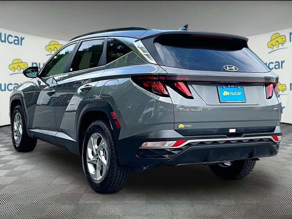 Used 2024 Gray Hyundai SEL image 4