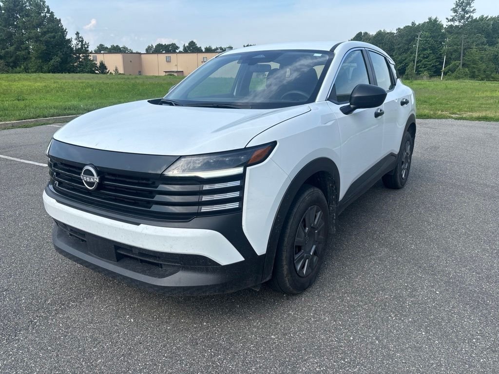 Used 2025 White Nissan S image 3
