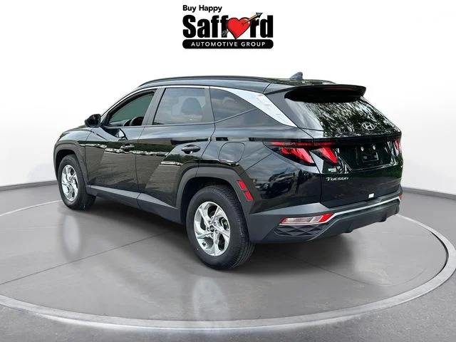 Used 2024 Black Hyundai SEL image 9