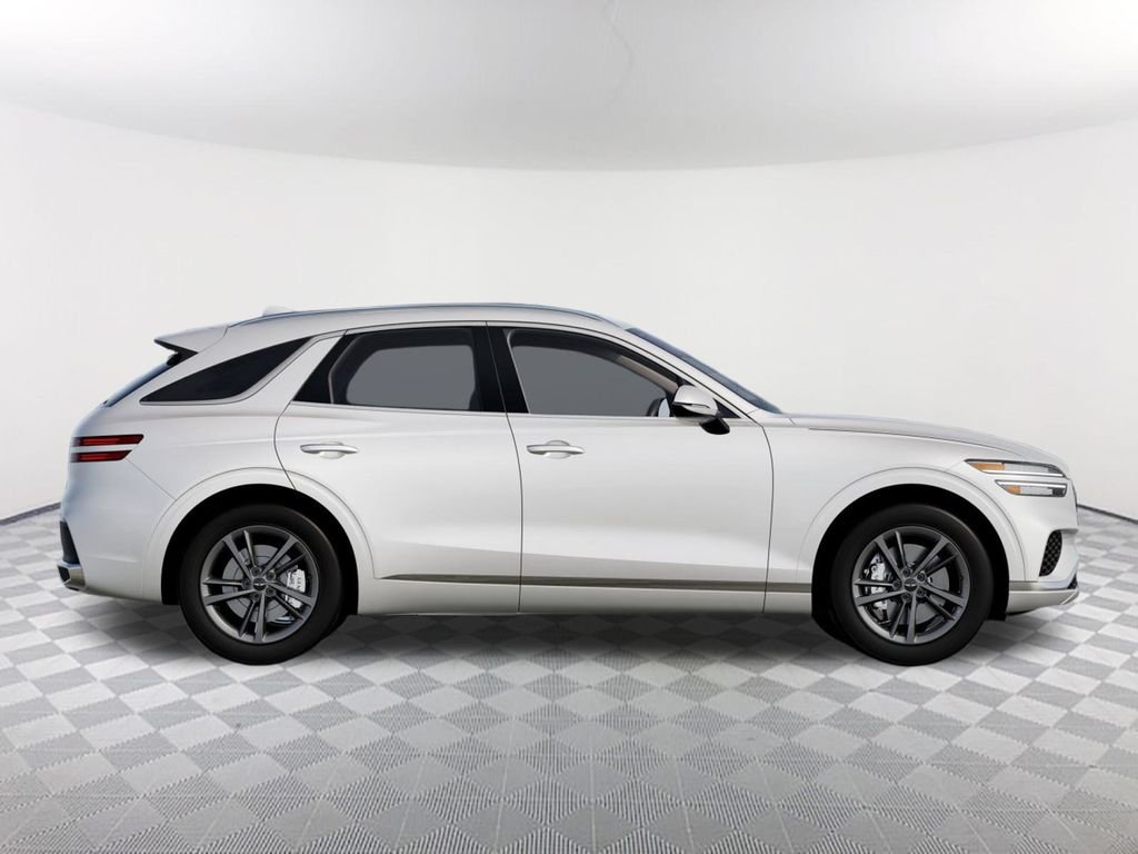 New 2027 White Genesis 2.5T Select image 4