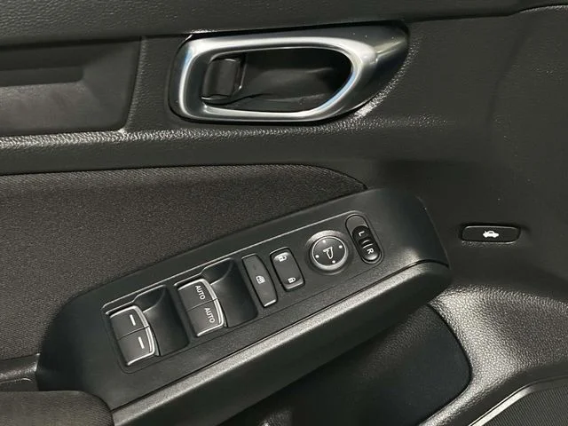 2025 Honda Civic Sport - Photo 13