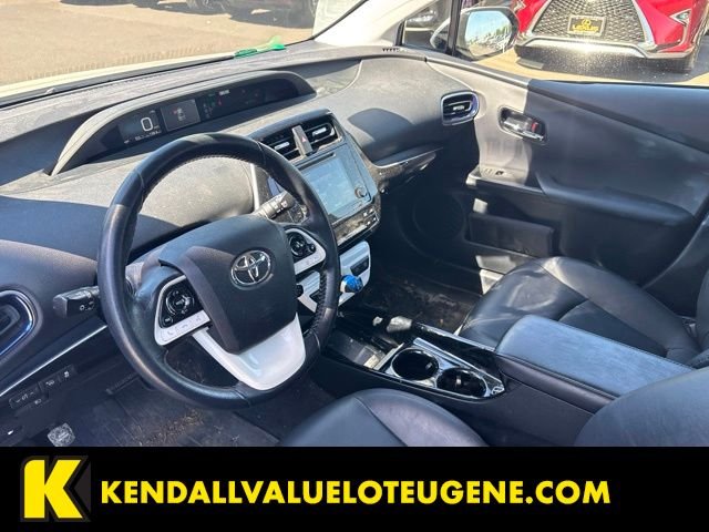 Used 2018 White Toyota Three Touring image 12