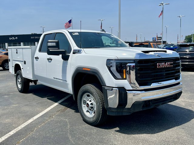 2025 GMC Sierra 2500 HD Pro