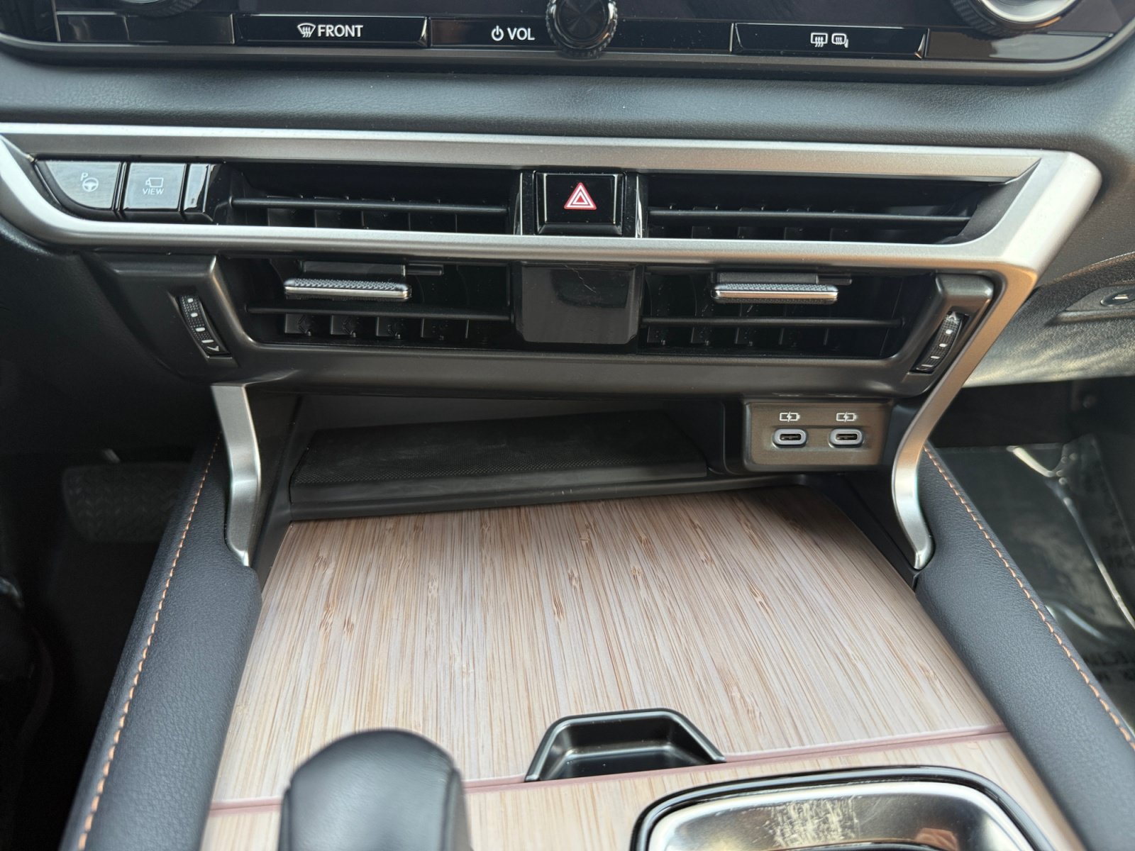 Used 2024 Black Lexus RX 350h image 13