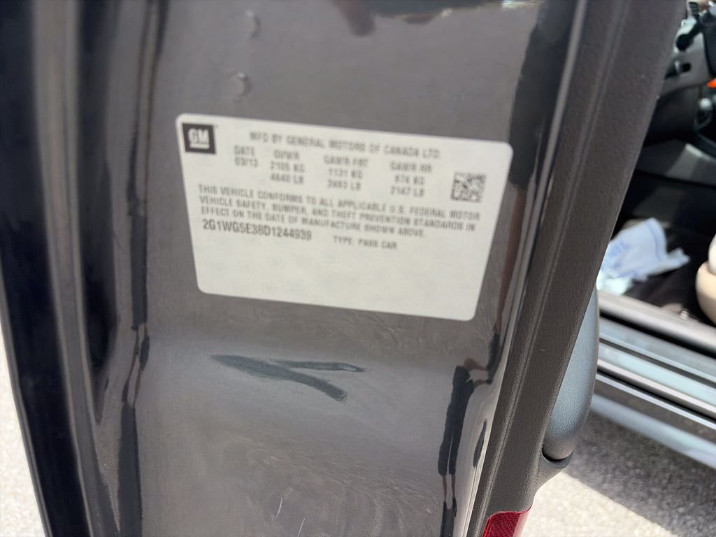 Used 2013 Gray Chevrolet LT image 33