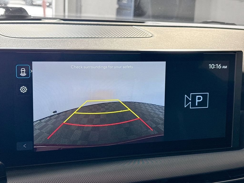 Used 2025 Red Hyundai SEL image 16
