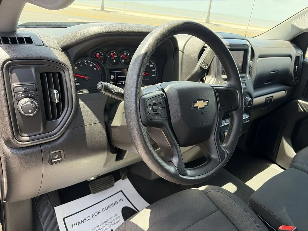 Used 2023 Gray Chevrolet Custom image 16