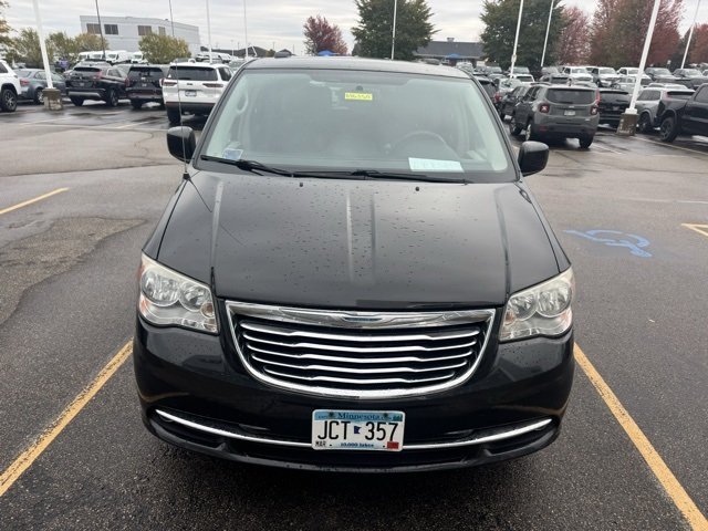 Used 2014 Chrysler Town & Country Touring with VIN 2C4RC1BG2ER445061 for sale in Shakopee, Minnesota