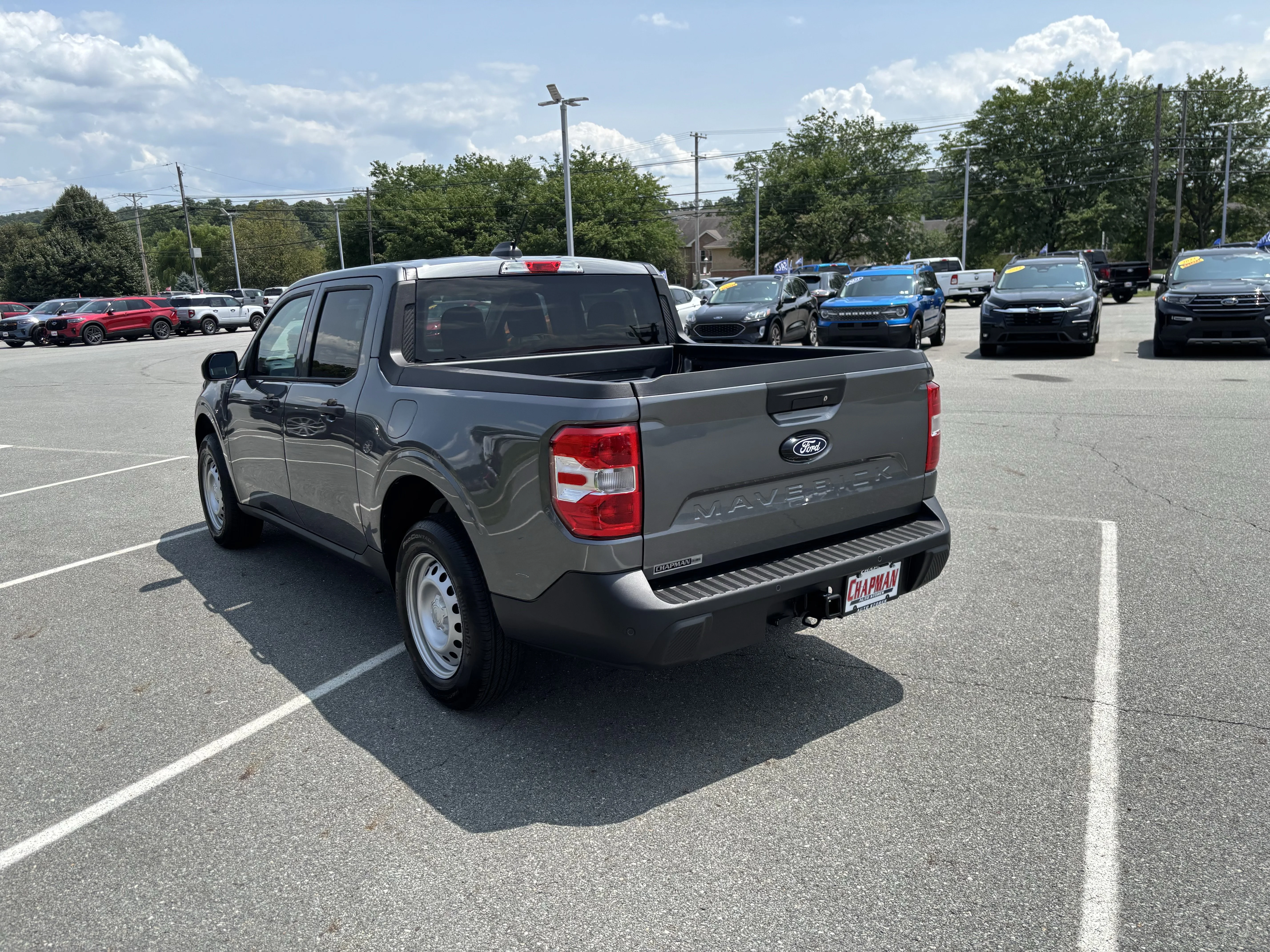 New 2026 Carbonized Gray Metallic Ford XL image 7