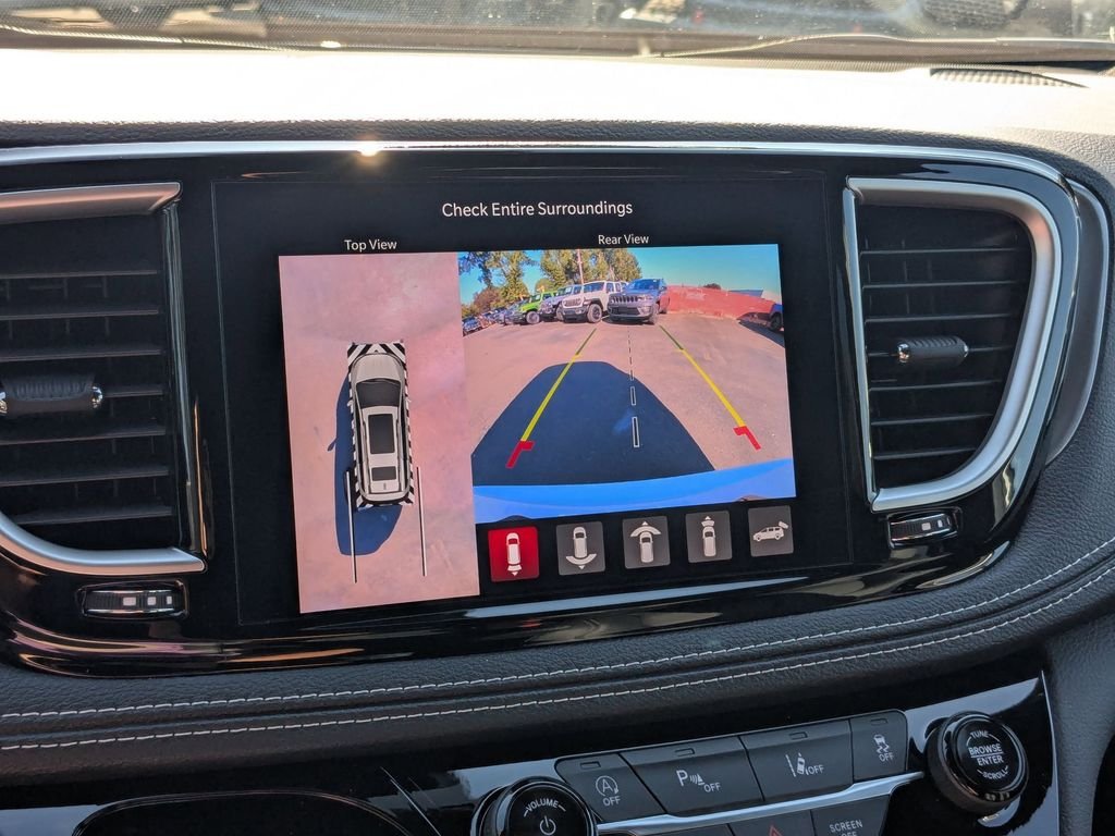 2026 Chrysler Pacifica Select - Photo 24