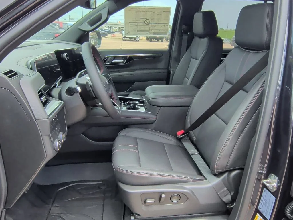 2026 Chevrolet Tahoe RST - Photo 13