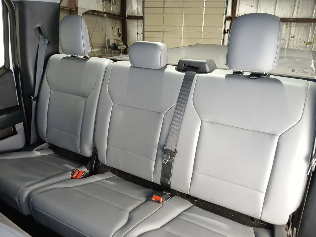 Used 2021 White Ford XL image 11