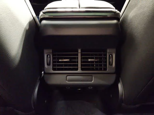 New 2026 Fuji White Land Rover Core S image 30