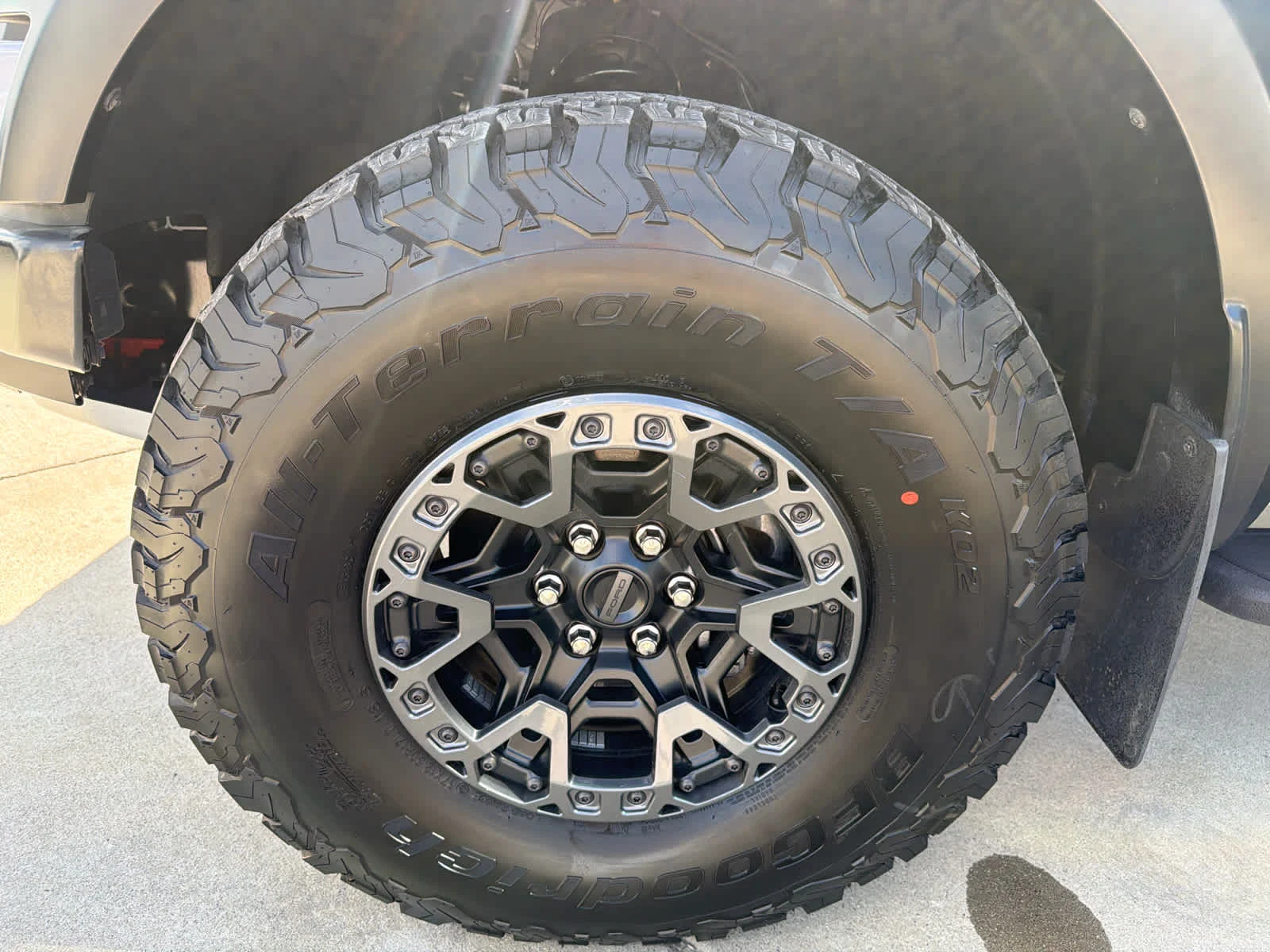 Used 2025 White Ford Raptor image 11