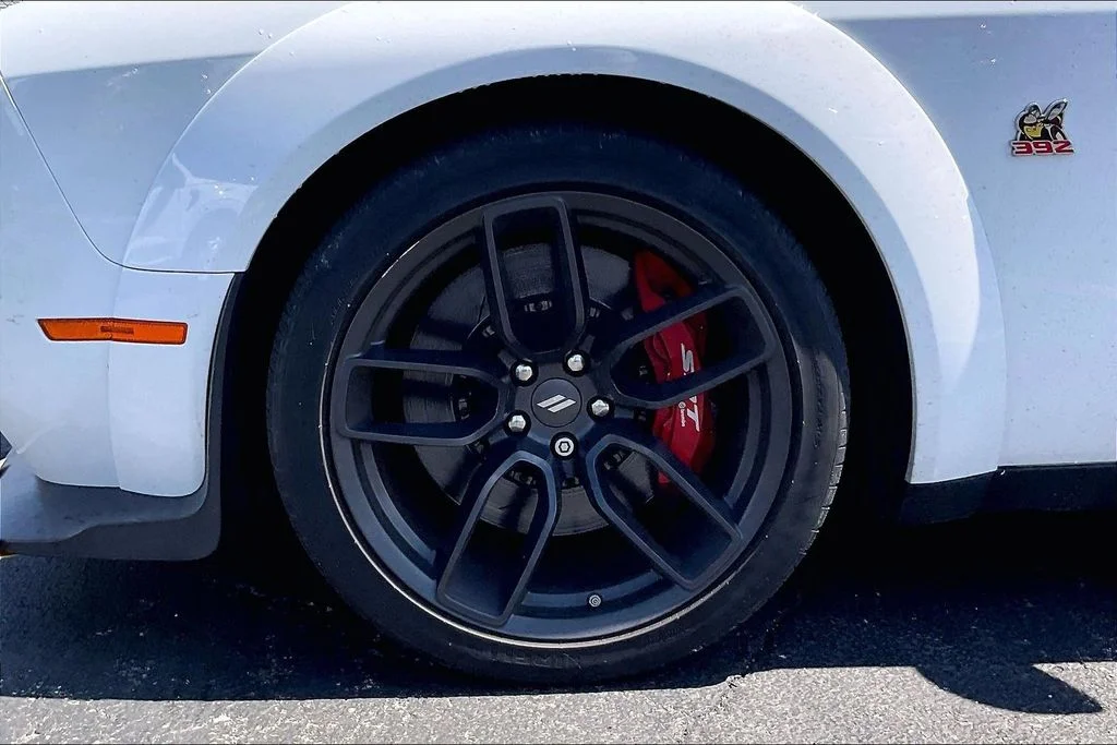 Used 2022 White Dodge R/T Scat Pack Widebody image 8