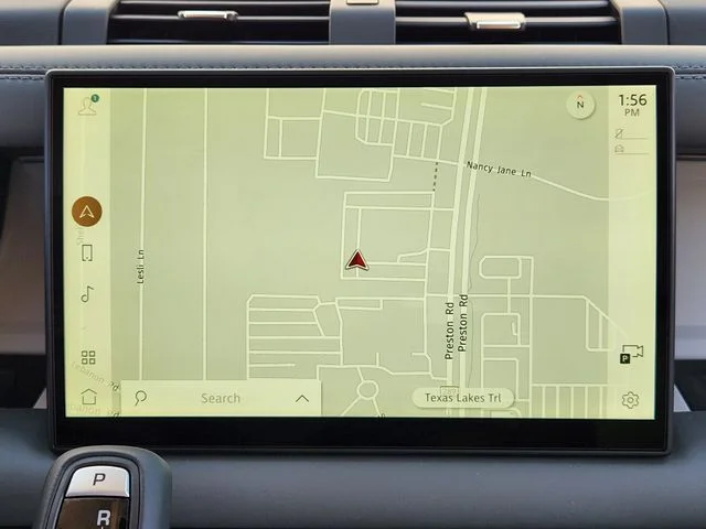 2025 Land Rover Defender X-Dynamic SE - Photo 12