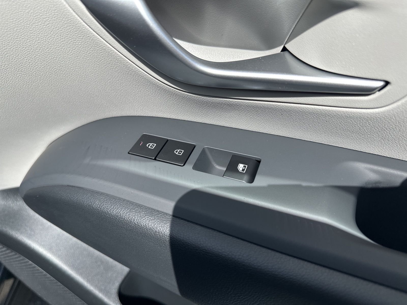 New 2026 Gray Hyundai SEL AWD image 40
