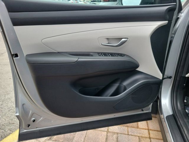 New 2026 Silver Hyundai SEL Plus FWD image 10