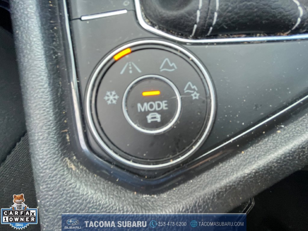 Used 2022  Volkswagen 2.0T SE image 23