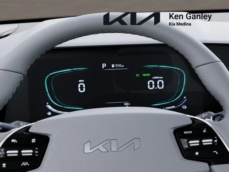 New 2026 Snow White Pearl Kia EX image 21