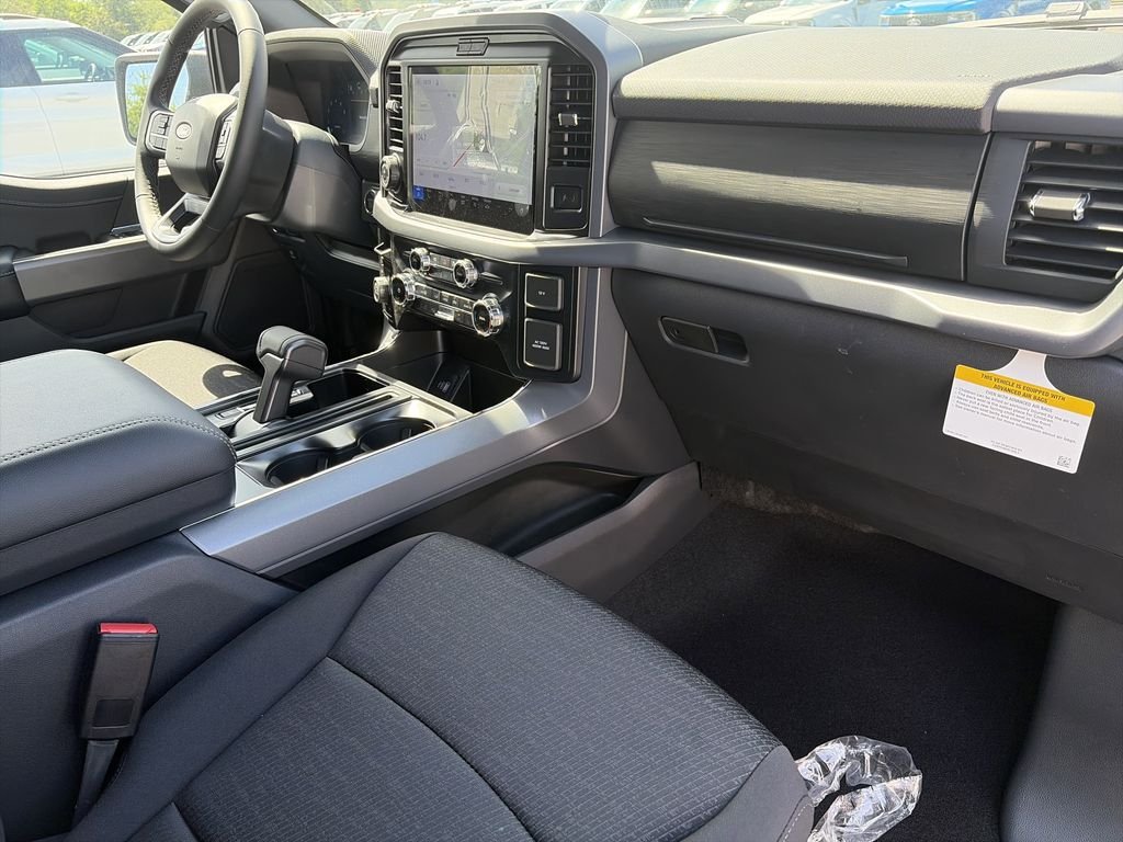 New 2026 Agate Black Metallic Ford XLT image 33
