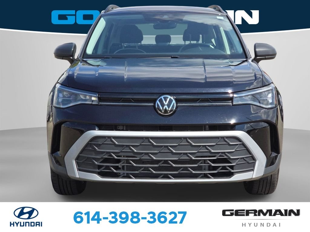 Used 2025  Volkswagen 1.5T S image 2