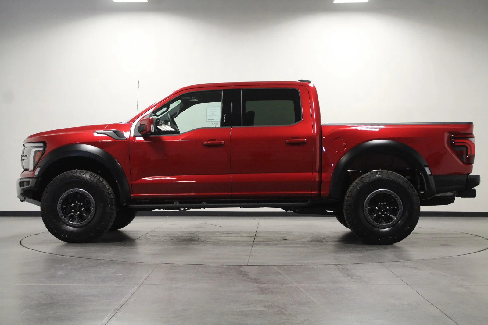 Used 2024 Rapid Red Metallic Tinted Clearcoat Ford Raptor image 7