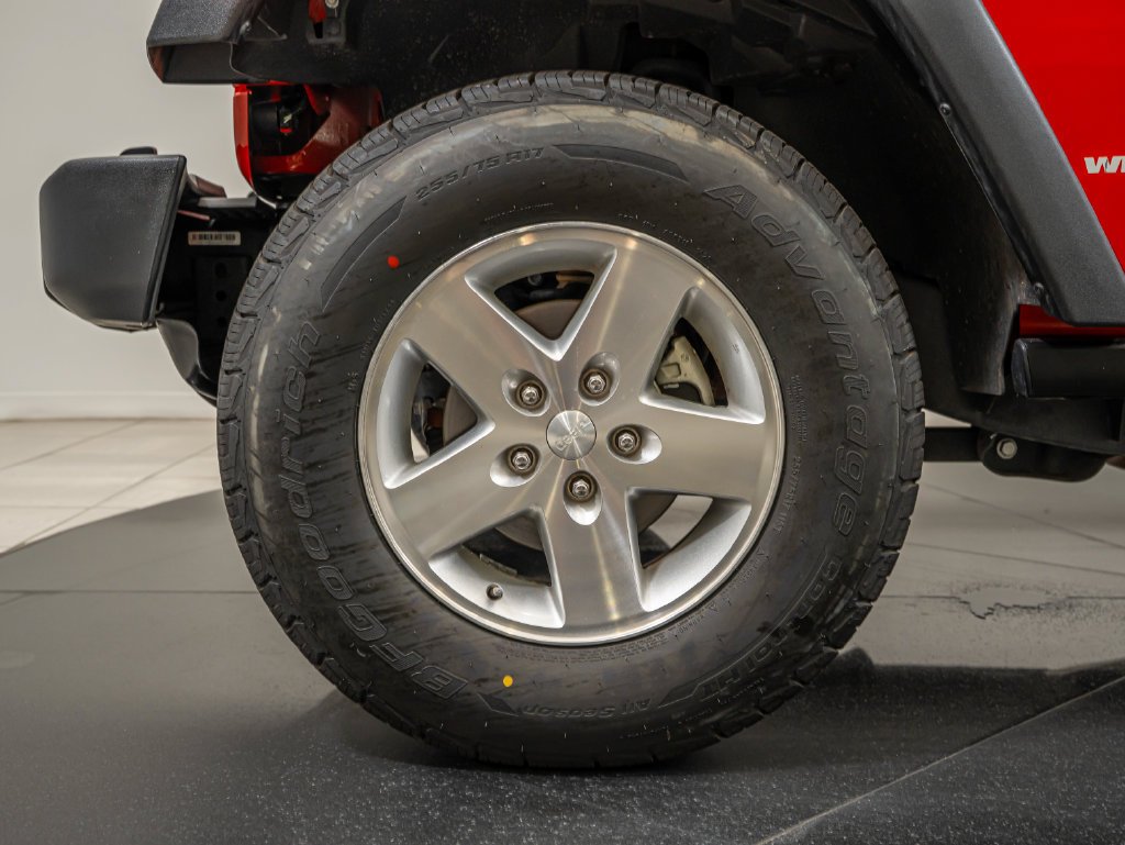 Used 2008 Flame Red Clearcoat Jeep Rubicon image 13