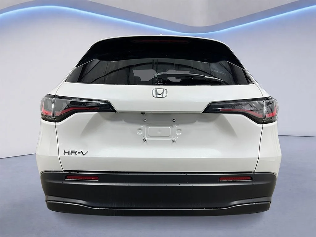 New 2027 Platinum White Pearl Honda LX image 4