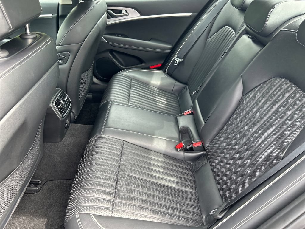 2021 GENESIS G70 Standard - Photo 12