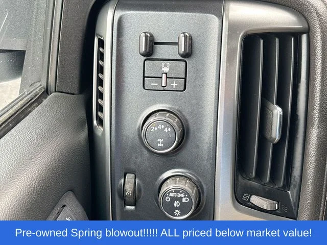 Used 2019 White Chevrolet LTZ image 33