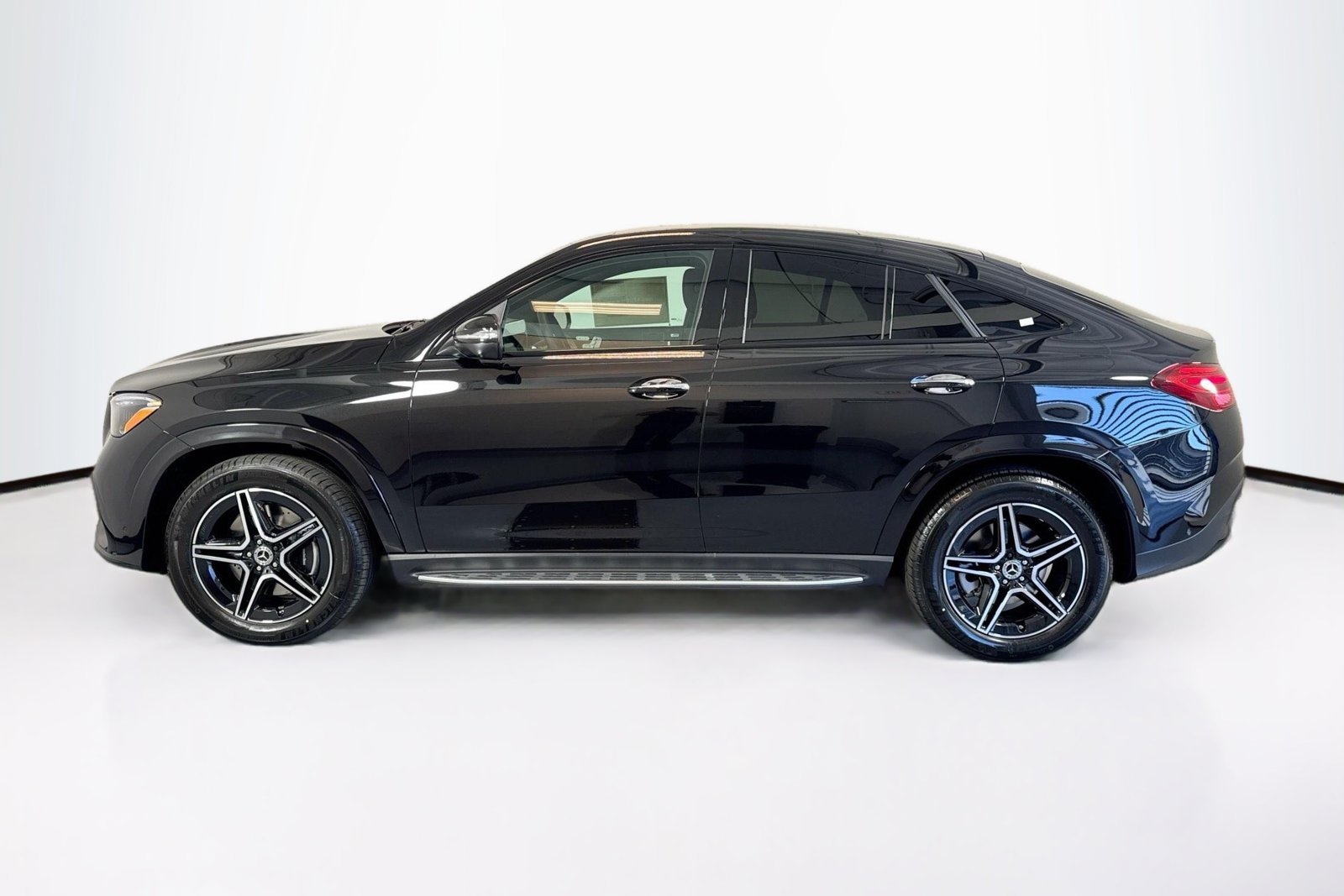 New 2026 Obsidian Black Metallic Mercedes-Benz GLE 450 image 8