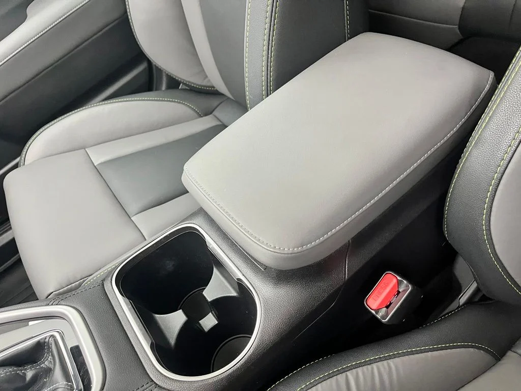 Used 2023 White Subaru Onyx Edition image 31