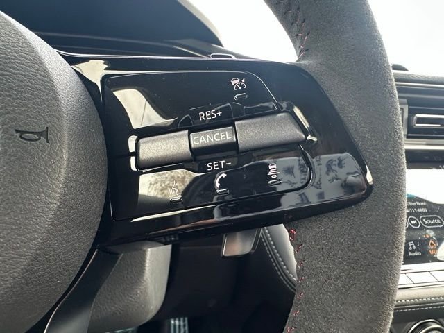 2025 Nissan Z NISMO - Photo 11