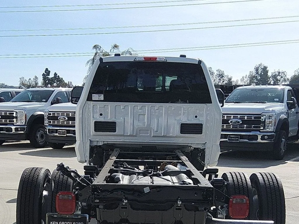 New 2026 White Ford XL image 22