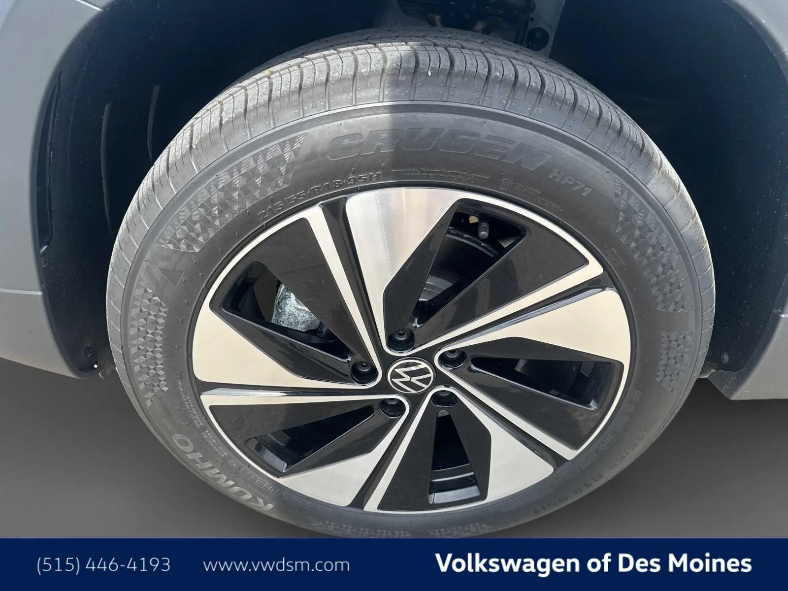 New 2026 Monument Gray Volkswagen SE image 8