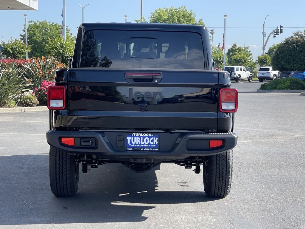 New 2026 Black Clear-Coat Exterior Paint Jeep Sport S image 9