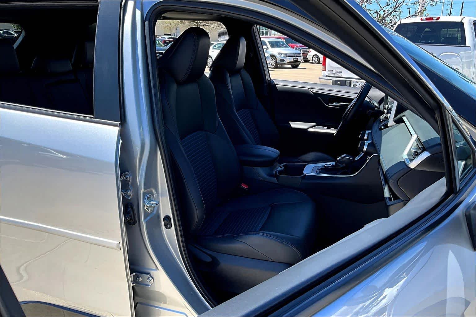 Used 2022 Silver Sky Metallic/Midnight Black Metallic Toyota Hybrid XSE image 8