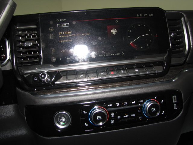 Used 2024 Sterling Metallic GMC Elevation image 7