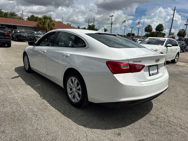 Used 2025 White Chevrolet LT image 5