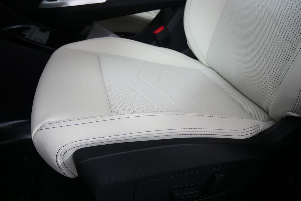 2026 BMW X1 28i - Photo 10
