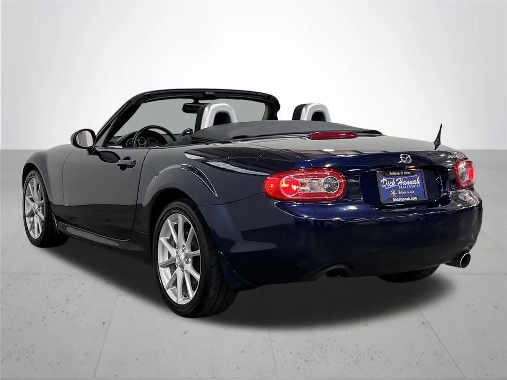 Used 2012 Blue Mazda Touring image 14