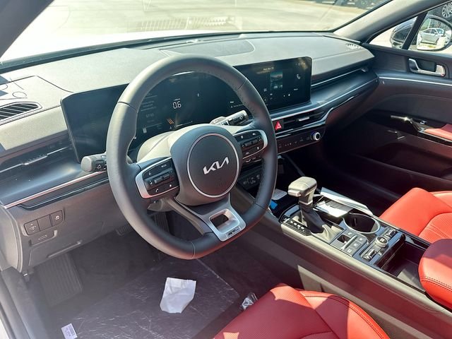 Used 2026 Snow White Pearl Kia GT-Line image 9