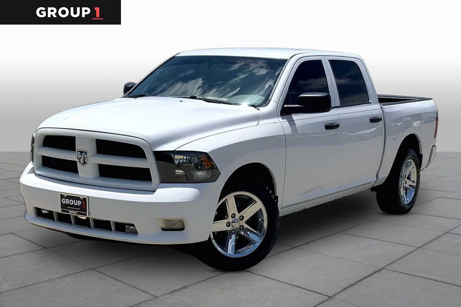 2012 RAM 1500 ST Crew Cab's photo