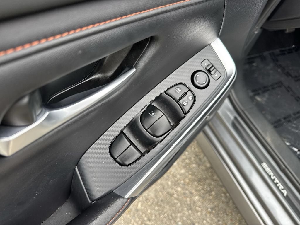 Used 2021 Gray Nissan SR image 15