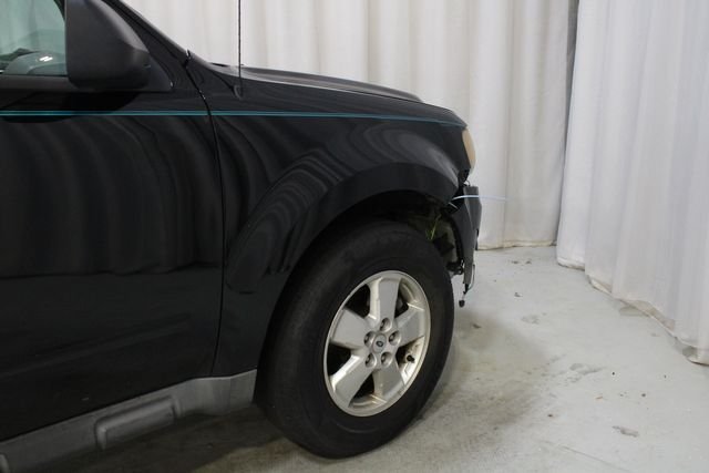 Used 2010 Black Ford XLT image 25