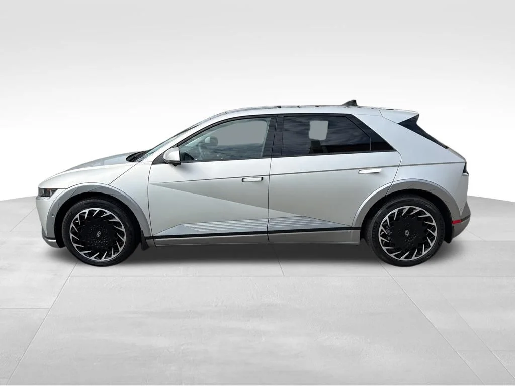 Used 2023 Hyundai IONIQ 5 Limited with VIN KM8KRDAF4PU185788 for sale in Newport News, VA