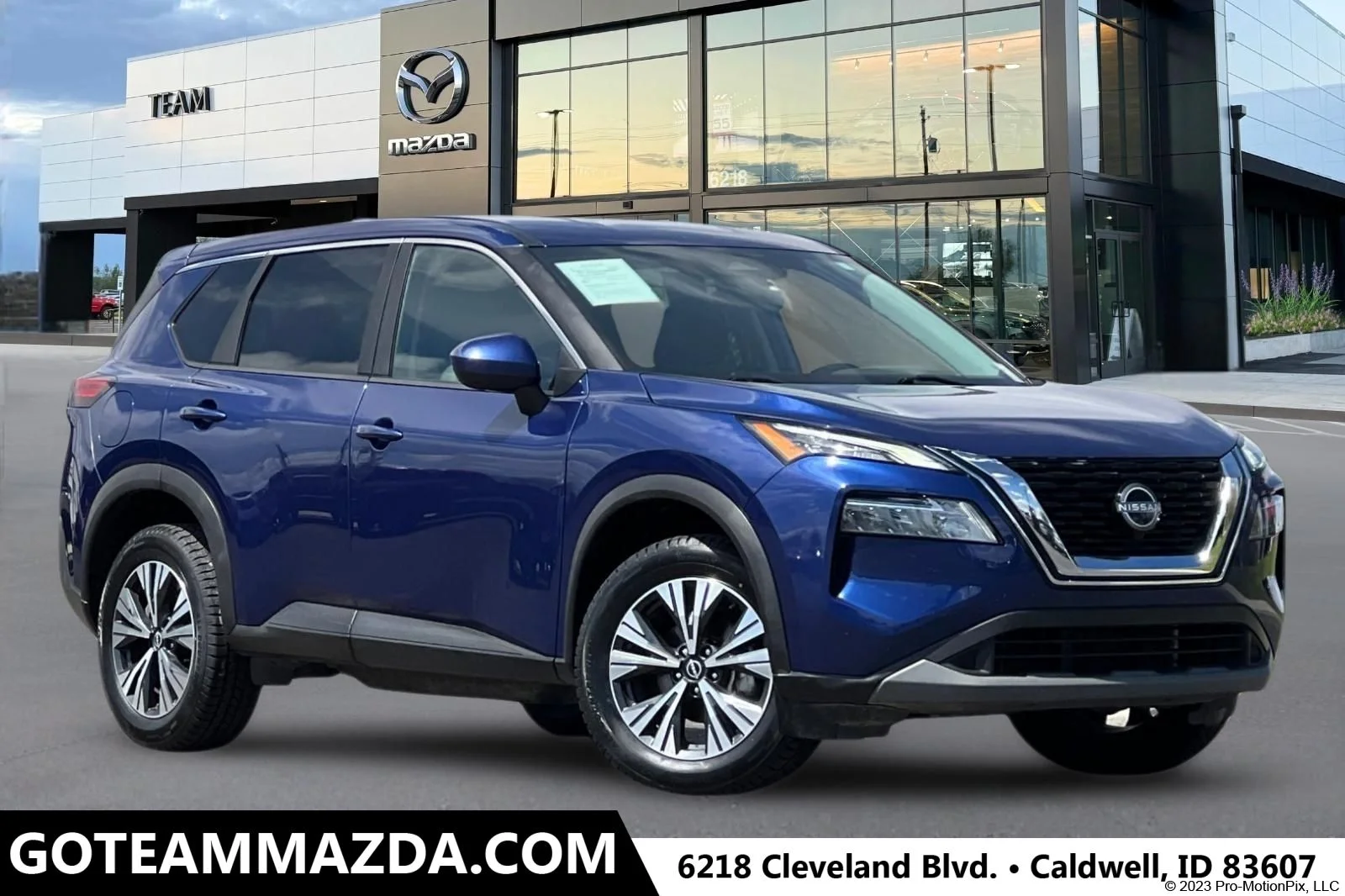 2023 Nissan Rogue SV FWD's photo