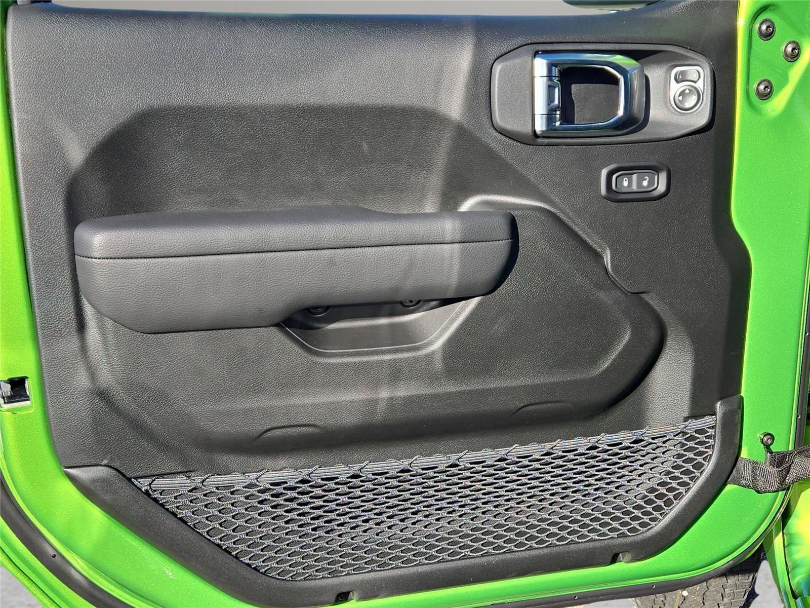 New 2026 Mojito Clearcoat Jeep Sport S image 13